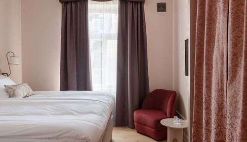 Chambre Standard, 1 très grand lit, non-fumeurs