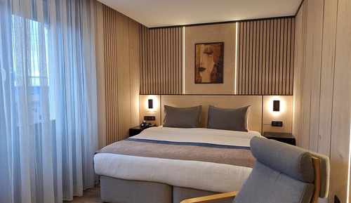 Chambre Standard Double ou avec lits jumeaux