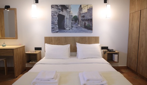 Chambre Double Familiale, patio, vue mer