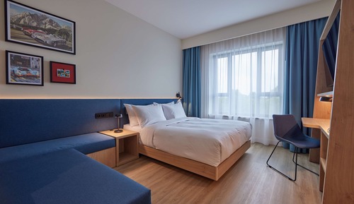 Chambre, 1 très grand lit
