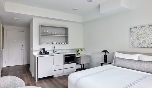 Chambre Club, 1 très grand lit (Premium)