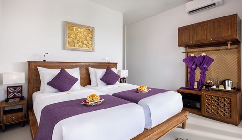 Chambre Supérieure avec lits jumeaux