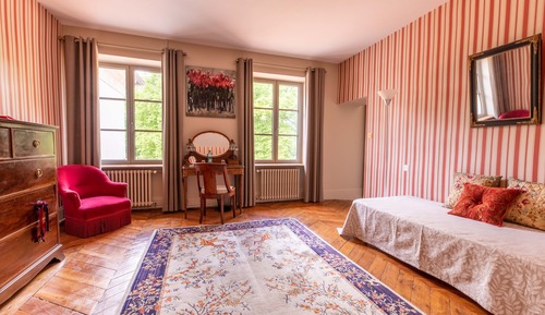 Suite Exécutive, salle de bains attenante, vue jardin (Suite St Yorre)