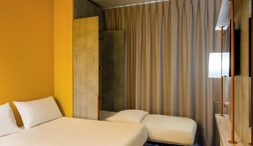 Chambre Triple, plusieurs lits