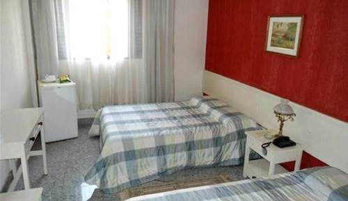 Chambre avec lits jumeaux