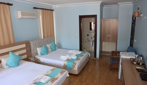 Chambre Quadruple Deluxe