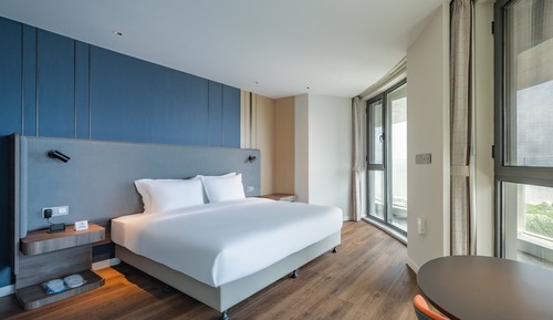 Suite, 1 très grand lit, vue mer