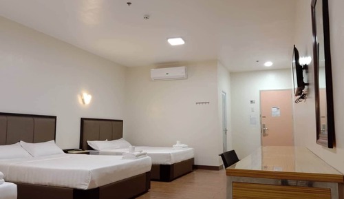 Chambre Triple Familiale