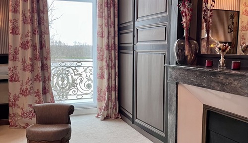 Chambre Triple Signature