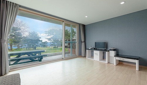 Chambre, 1 chambre (NUSADUA 101)