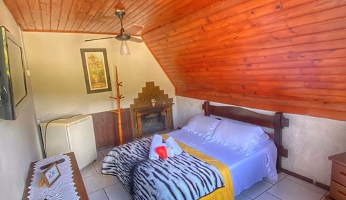 Chambre Double Supérieure, 1 chambre, vue montagne, côté montagne
