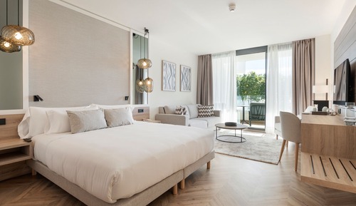 Chambre Standard Double ou avec lits jumeaux