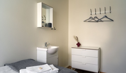 Chambre Double Économique, salle de bains commune