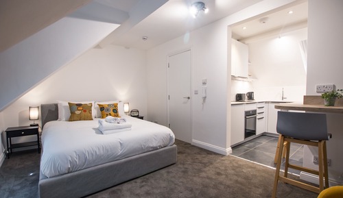 Studio, salle de bains privée