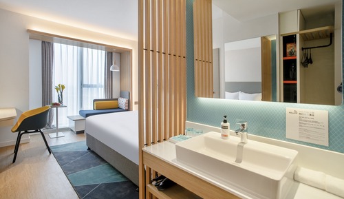 Chambre Standard, 1 très grand lit (Extra Floor Space)
