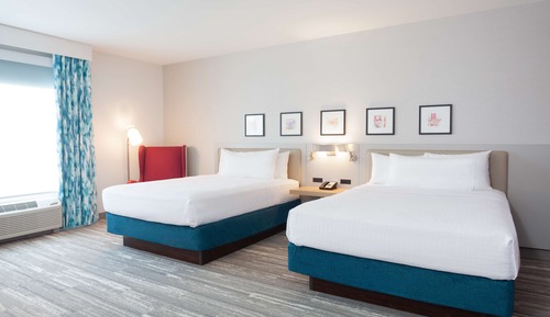 Chambre, 2 grands lits, accessible aux personnes à mobilité réduite (Hearing)