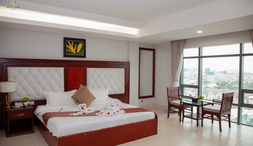 Chambre Double Supérieure, vue ville