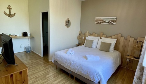 Chambre Double Supérieure, vue jardin