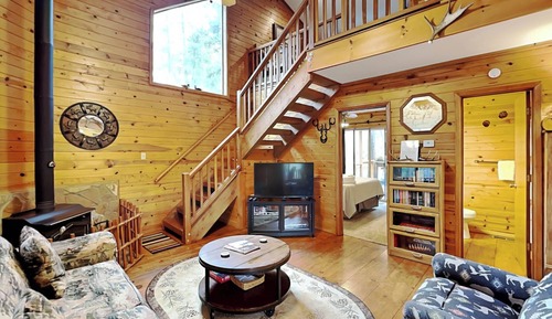 Studio (3 Bedrooms)