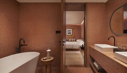 Suite, 1 très grand lit