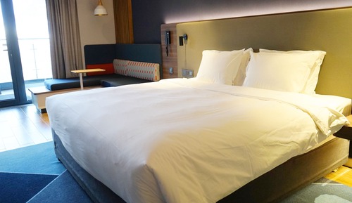 Chambre Standard, 1 très grand lit