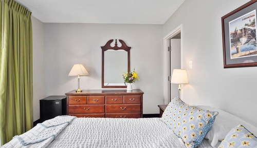 Chambre, plusieurs lits (SESS)
