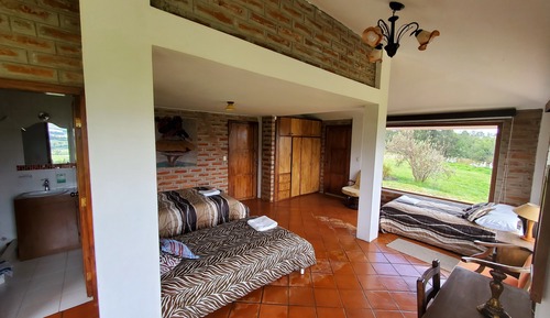 Chambre Familiale, 1 chambre, vue montagne, en angle