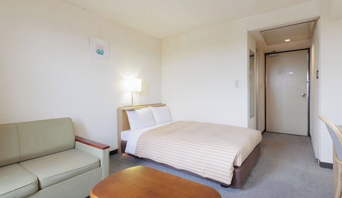 Chambre Simple Supérieure, 1 grand lit 1 place, fumeurs (Semi Double, No cleaning)
