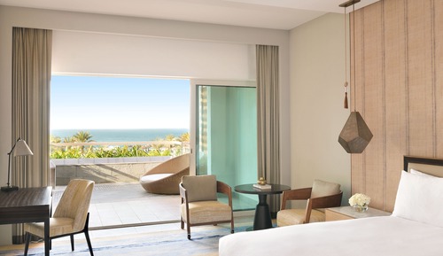 Chambre Classique, 1 très grand lit, terrasse, vue mer
