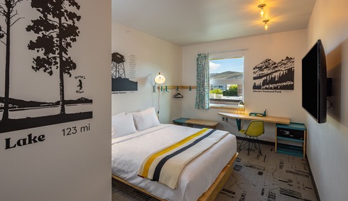 Chambre, 1 très grand lit