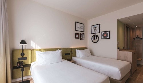 Chambre Familiale avec lits jumeaux (Connecting)