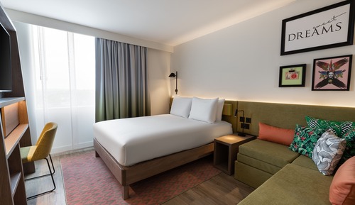 Chambre Double Standard, 1 grand lit