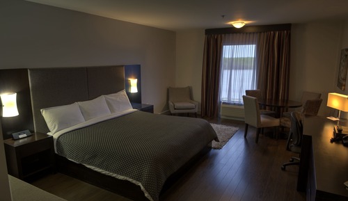 Chambre Supérieure, 1 très grand lit, vue fleuve