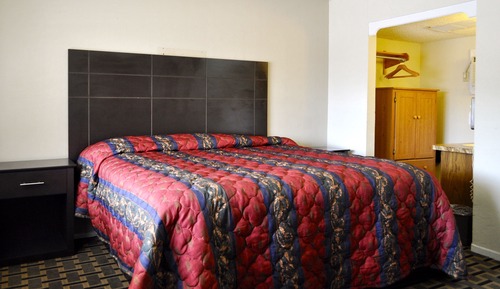 Chambre Simple Standard, 1 très grand lit, accessible aux personnes à mobilité réduite, non-fumeurs