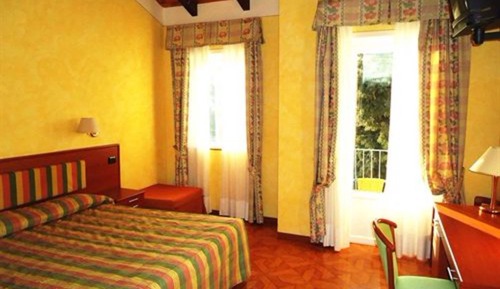 Chambre Double ou avec lits jumeaux, vue partielle sur le lac