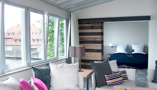Suite, vue port