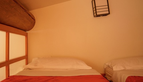 Appartement Standard, Japon