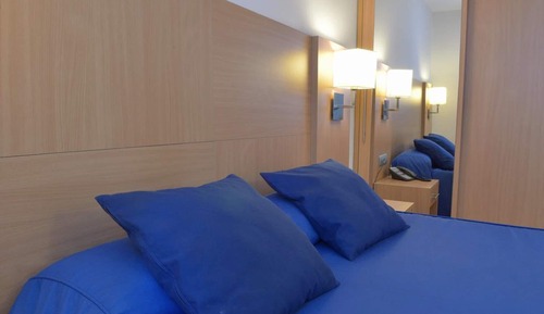 Chambre Supérieure Double ou avec lits jumeaux