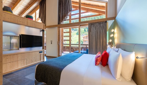 Suite Studio, 1 très grand lit et 1 canapé-lit, vue montagne
