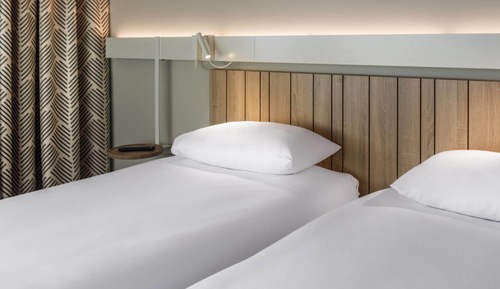 Chambre Standard, 2 lits une place