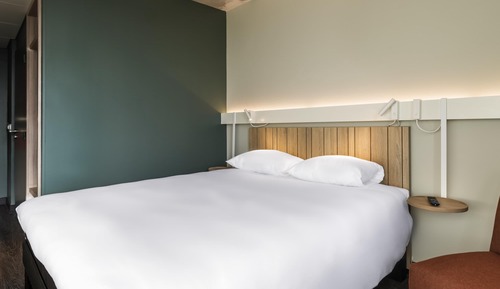 Chambre Standard, 1 lit double et 1 canapé-lit