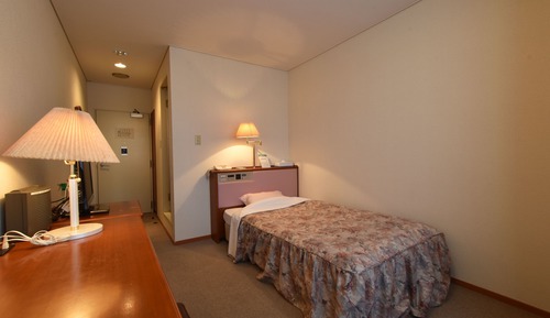 Chambre Simple, non-fumeurs