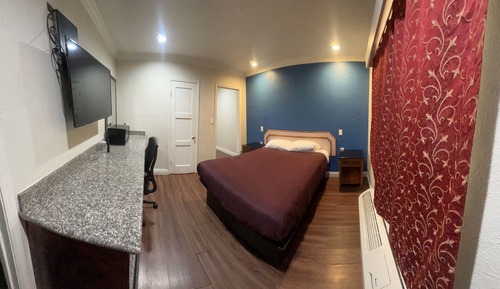 Chambre Deluxe, 1 grand lit, fumeurs