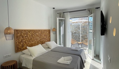 Chambre Supérieure Double ou avec lits jumeaux
