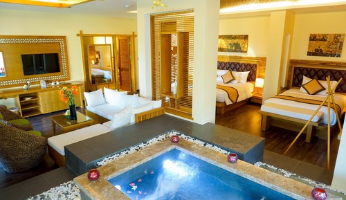 Chambre Triple (Aroma)