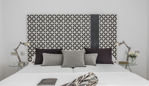 Appartement Supérieur (with parking, 1 - 4 people)