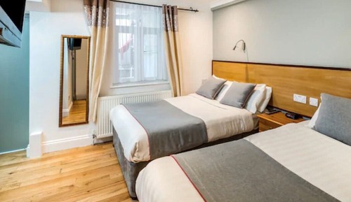 Chambre Quadruple Supérieure, 2 lits doubles