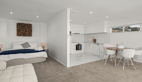 King Bedroom Waterfront Apartment