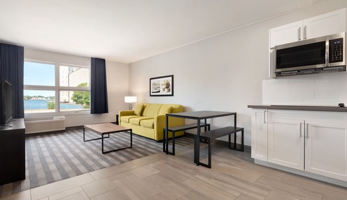 Suite, 1 chambre, non-fumeurs, vue port (1 King Bed)