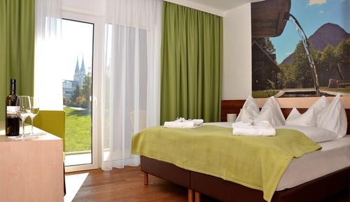Chambre Supérieure, vue jardin